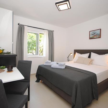 Rooms Dilk Віс Екстер'єр фото