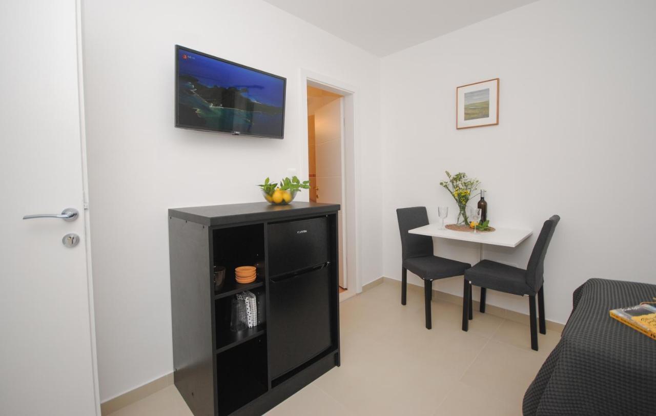 Rooms Dilk Віс Екстер'єр фото