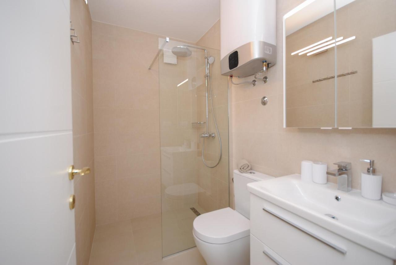 Rooms Dilk Віс Екстер'єр фото